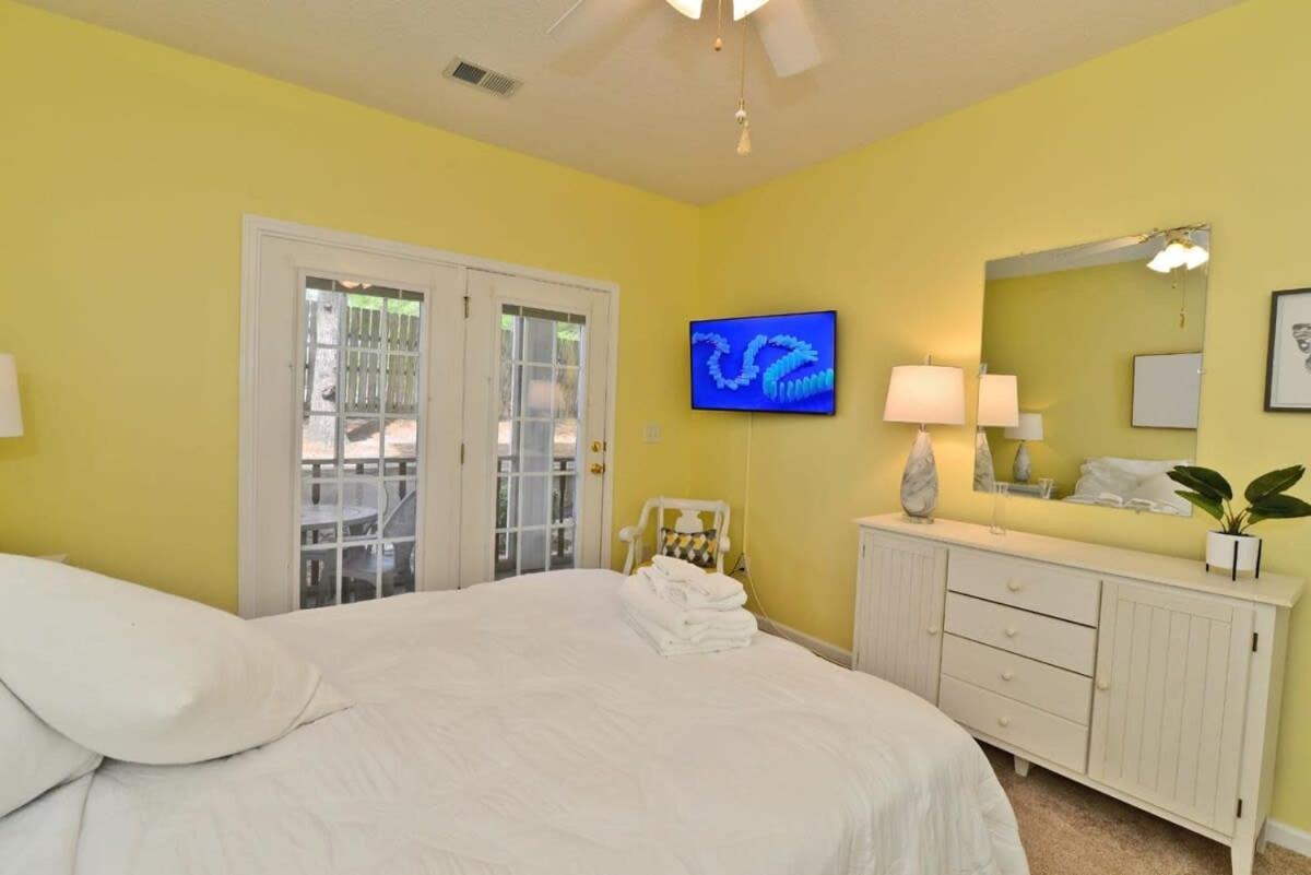 Cherry Grove Villa Close To Beach W Pool マートルビーチ エクステリア 写真